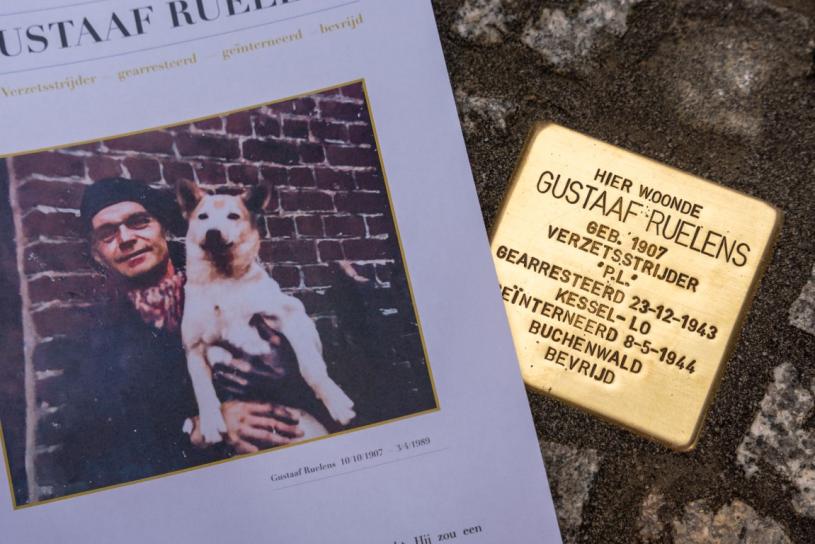 Struikelsteen ter ere van Gustaaf Ruelens
